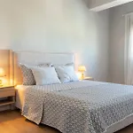 Emma 2br, 2 Bath & Balcony * Tirana