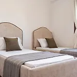 Appartement Emma 2br, 2 Bath & Balcony Tirana