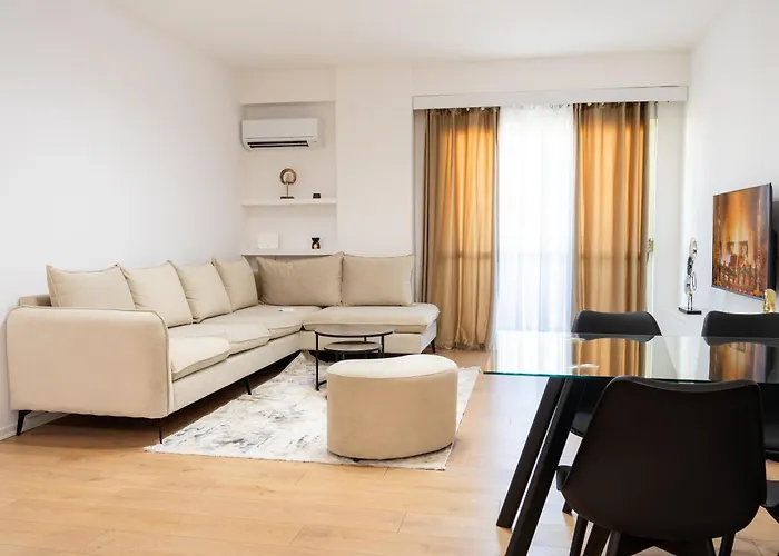 Appartement Emma 2br, 2 Bath & Balcony