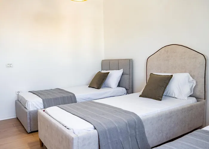 Appartement Emma 2br, 2 Bath & Balcony