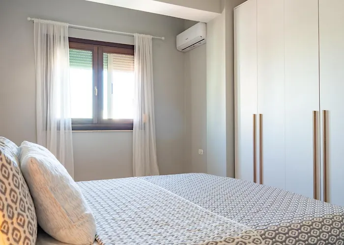 Appartement Emma 2br, 2 Bath & Balcony